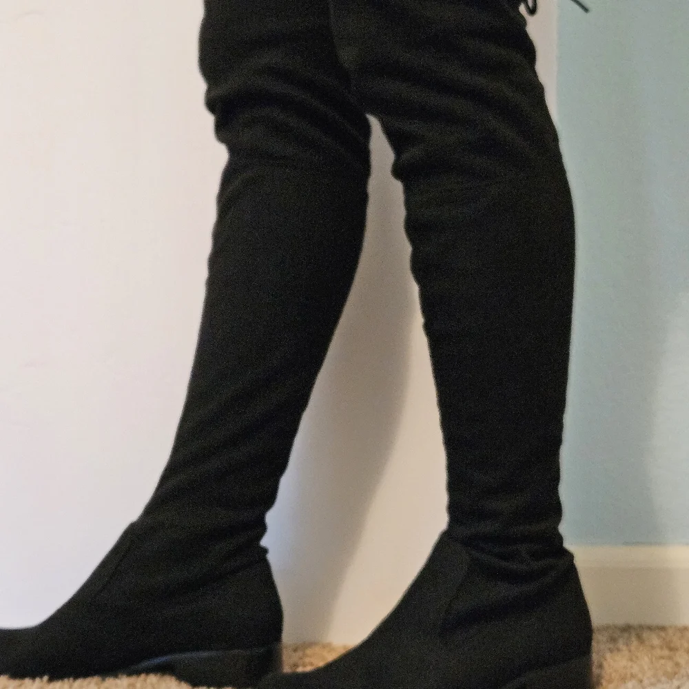 Sam Edelman Over-the-Knee black microsuede boot, size 7.5